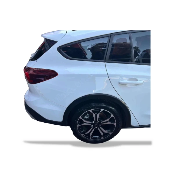 Ford Focus 4 Active Stw Sağ Sol Arka Çamurluk Beyaz Ford