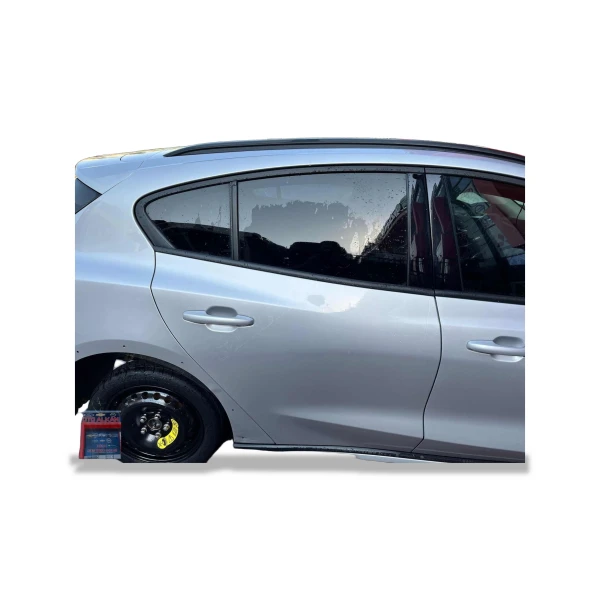 Ford Focus 4 Sağ Arka Kapı Gri Ford