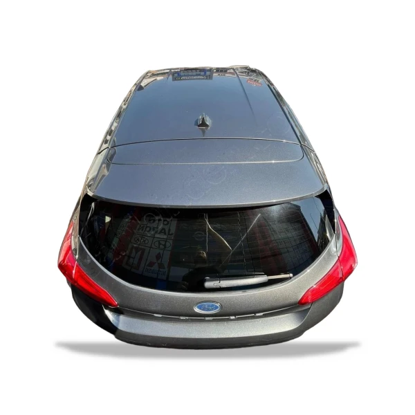 Ford Focus 4 HB Füme Tavan Sacı