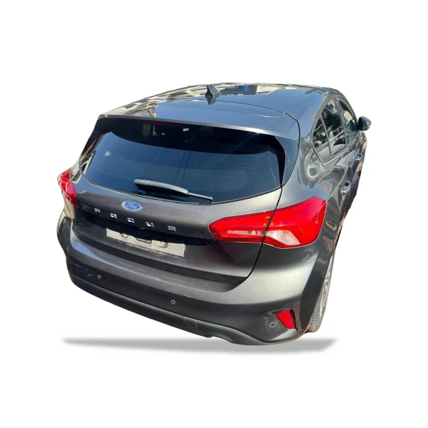 Ford Focus 4 HB Bagaj Kapağı Füme Hatasız