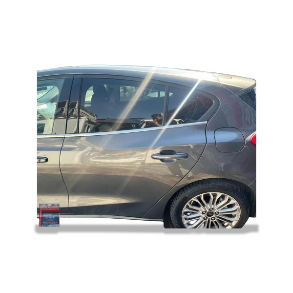 Ford Focus 4 Sol Arka Kapı Füme